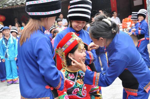 武陵山地區的土家族是這樣結婚的