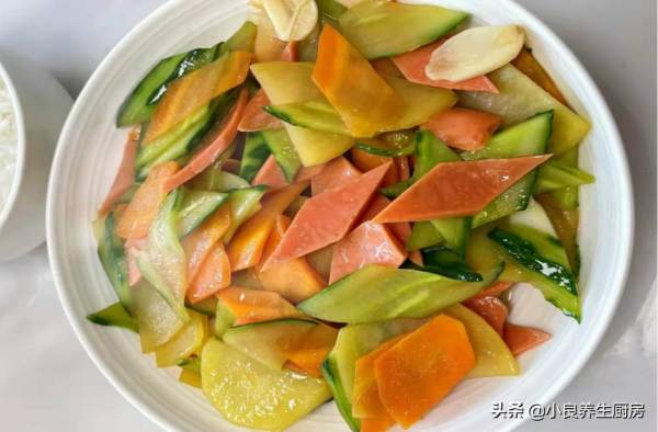 冬天，孩子愛吃這菜，簡單易學，營養全面，價格還便宜，別錯過了