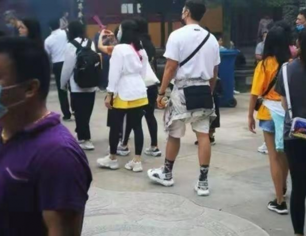 51歲鍾麗緹懷上第4胎？老公張倫碩一天吃20個雞蛋，已經吃素2年了