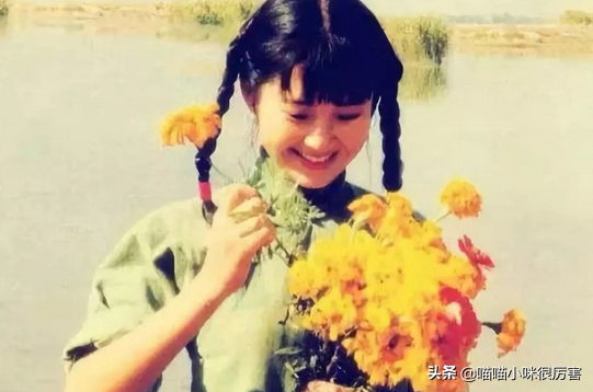 6位不打針不整容，自然老去卻越老越美的女明星，每位都是影后級