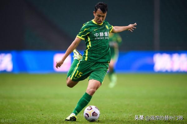 國足中場迎來新希望！23歲海歸即將入選，未來或接班隊長吳曦