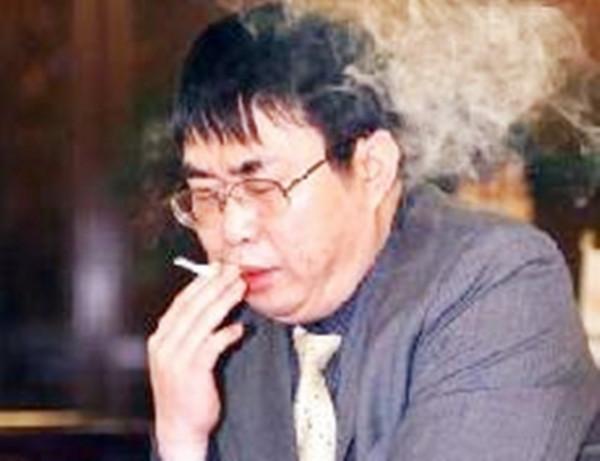 “棋聖”聶衛平的壞習慣：一天3包煙，一口氣吃13只螃蟹