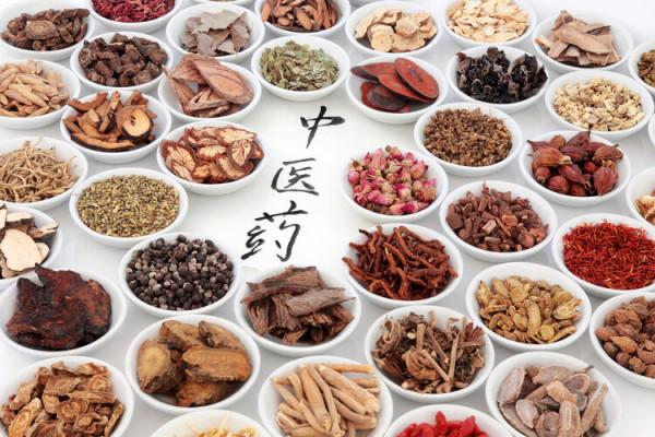 如果一箇中醫名師患癌症，他會用中醫中藥治療嗎？看看真實案例