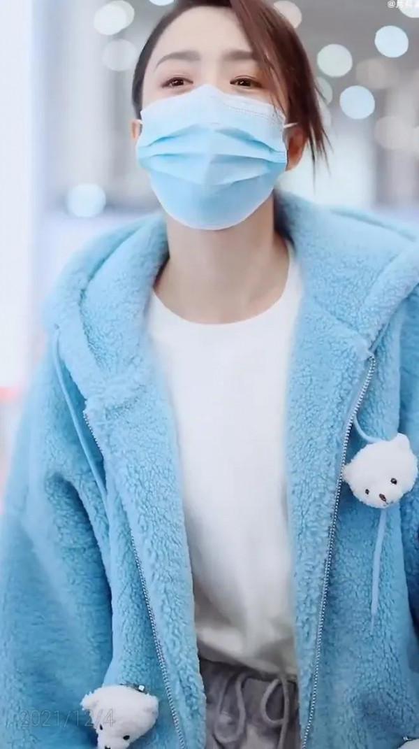 佟麗婭私服,小嘟嘟嘴太可愛,有些萌 佟麗婭私服,小嘟嘟嘴太可愛,有些萌