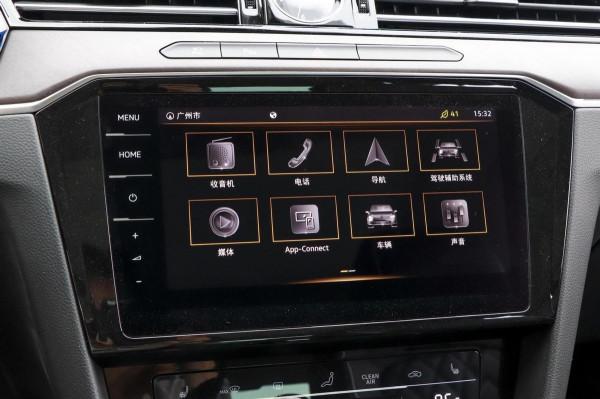 體驗邁騰380TSI DSG尊貴型，7&period;2秒破百，家用挺香