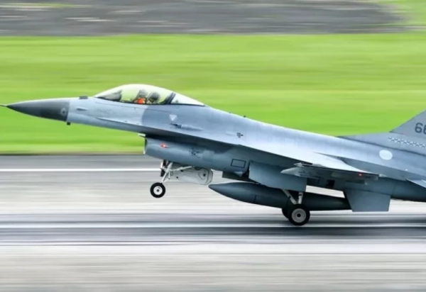 1981中國空軍取消訂單，英商索賠一個億，約旦空軍關鍵時刻救場