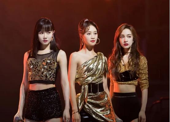 張雨綺,即便有時她看起來略顯強勢,但卻沒有讓人感到不舒服 張雨綺,即便有時她看起來略顯強勢,但卻沒有讓人感到不舒服