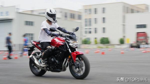 新晉價效比神車 本田CB400F初體驗 動力平順操控靈活 真香