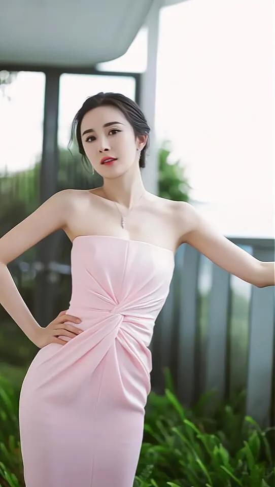 最喜歡看楊冪的照片，太美了