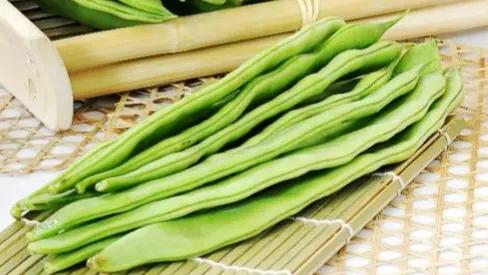 三款小食材，改善反流燒心，胃食管反流患者可以吃起來