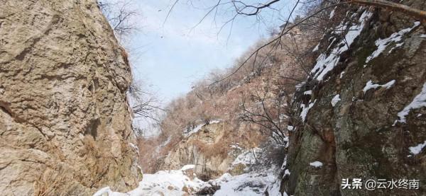 溜娃滑雪看冰瀑！西岔溝封了，去旁邊這個PIAPIA冰瀑，1小時路程
