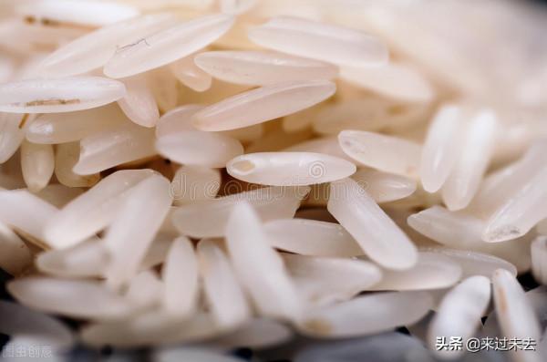 米粒尖上的白點是什麼東西？是黴菌還是人工漂白劑用多了？