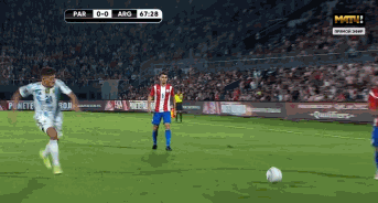 世預賽-梅西任意球造險 迪馬利亞失良機 阿根廷0-0巴拉圭 八連勝終結