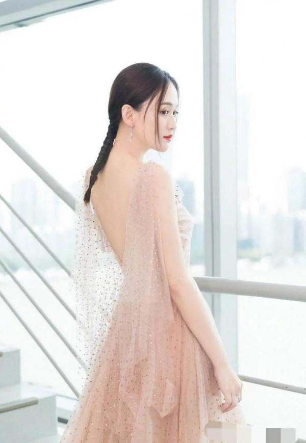 43歲陳喬恩少女氣息撲面而來