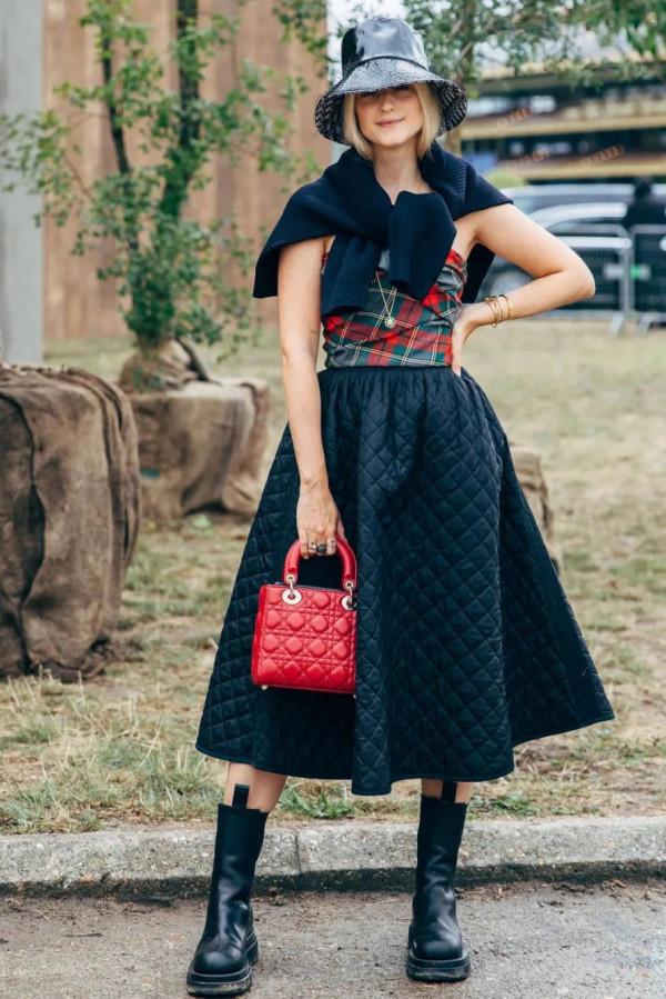 馬丁靴失寵了？這雙靴子才是粗腿女孩的秋冬救星