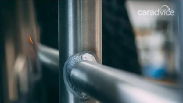 買一輛國六的豐田LC79回來改一下(第一章) 買一輛國六的豐田LC79回來改一下(第一章)