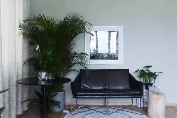 裝修時牆面貼桌布還是刷膠漆好？聽完老師傅的話終於不糾結了