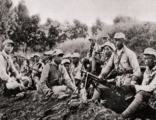 東江縱隊透過神崗,適逢日軍搶糧,日軍不禁愣住:哪來的抗日武裝 東江縱隊透過神崗,適逢日軍搶糧,日軍不禁愣住:哪來的抗日武裝