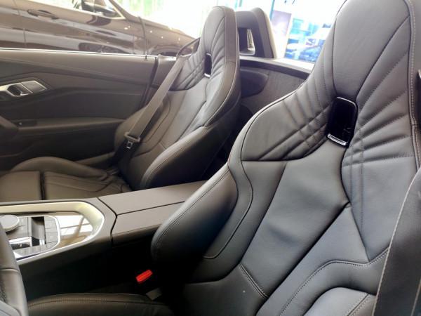 跑車範兒十足 實拍寶馬Z4最低配 敞篷是精髓 跑車範兒十足 實拍寶馬Z4最低配 敞篷是精髓