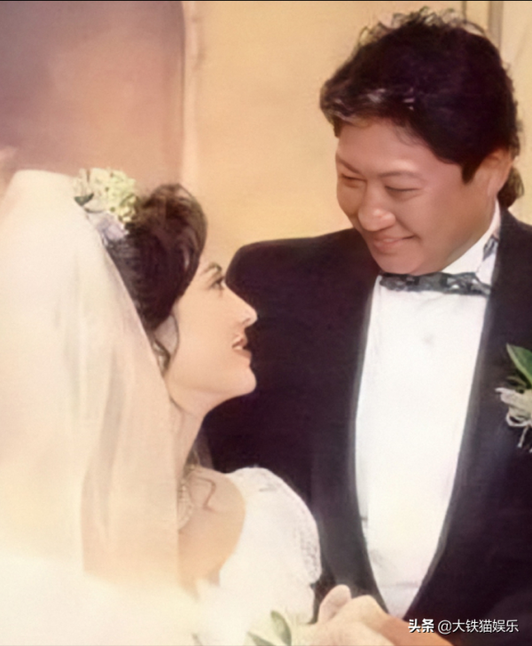 9位武打男星背後的女人，貌美如花迷倒瀟灑硬漢，個個都不簡單