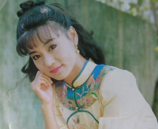 “瓊女郎”俞小凡,就這樣改寫了她的結局,苦盡甘來終無遺憾 “瓊女郎”俞小凡,就這樣改寫了她的結局,苦盡甘來終無遺憾