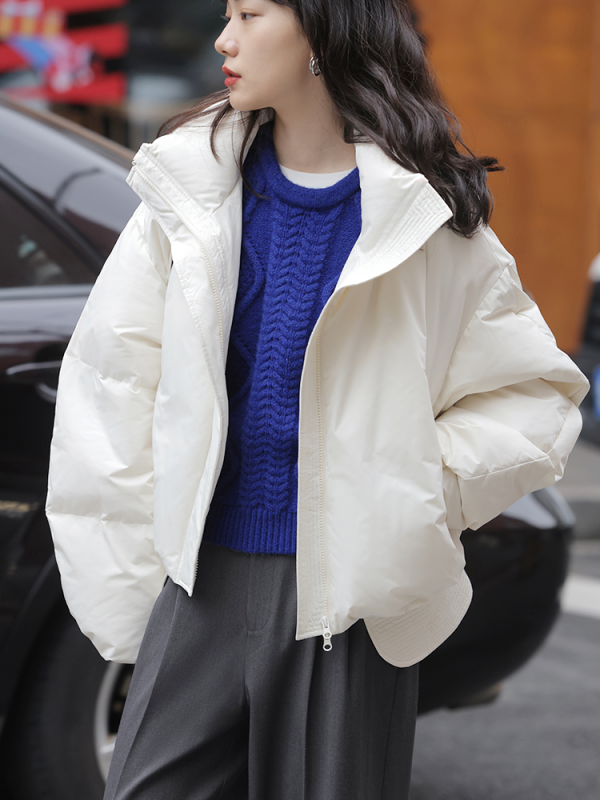 求你別亂買了！冬天穿這幾件衣服很顯土氣