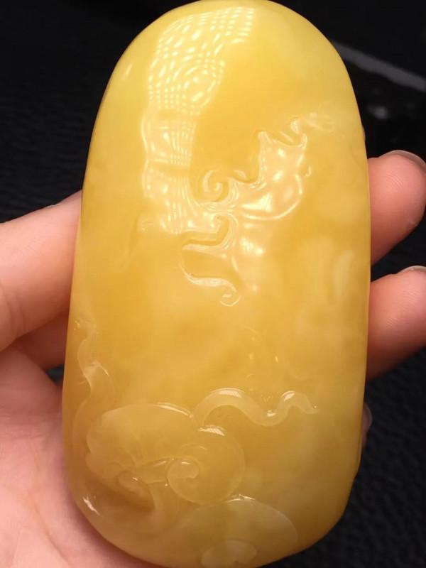 蜜蠟的擺件好嗎？