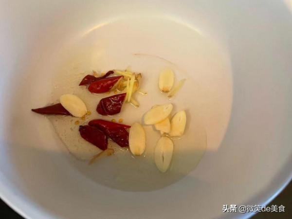 天冷了就吃它,口感豐富營養開胃,有肉有菜一鍋搞定,越吃越上癮 天冷了就吃它,口感豐富營養開胃,有肉有菜一鍋搞定,越吃越上癮