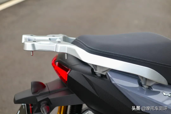 多少沾點泥土氣息，大陽ADV350評測