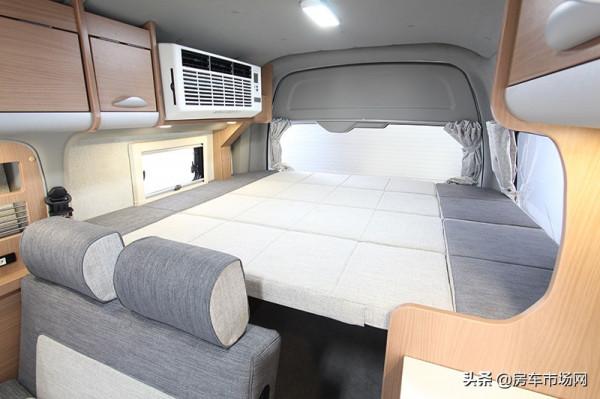 豐田海獅小麵包改房車，巧拼床睡4人，6速自動擋能選四驅