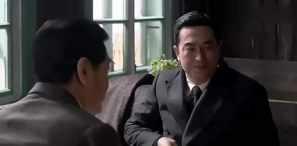 《深淵》12：真正的對手就坐在面前，方城在敵人的地盤除奸