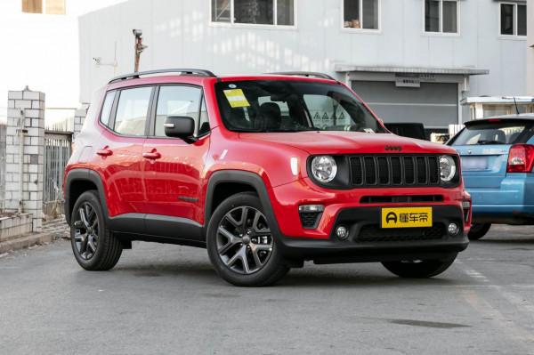 新車 &vert; 國內同步引入？曝Jeep新款自由俠實車，硬派氣質不輸吉姆尼