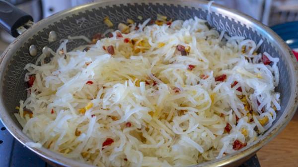 冬天多吃白蘿蔔,教你最好吃的做法,外焦裡嫩又鮮香,上桌就光碟 冬天多吃白蘿蔔,教你最好吃的做法,外焦裡嫩又鮮香,上桌就光碟