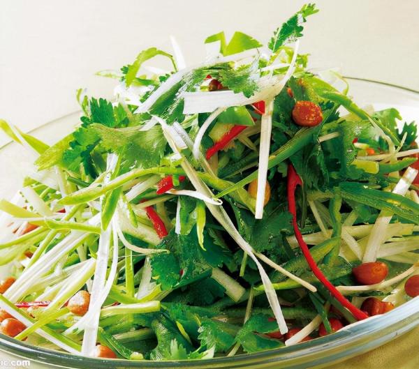 老虎菜,口味鮮香辣,清爽開胃 老虎菜,口味鮮香辣,清爽開胃