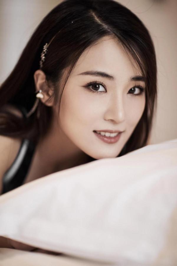 張可盈演的傲嬌大小姐，活生生變成了黃景瑜追王麗坤的工具人