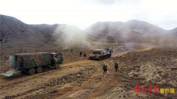 海拔4000米,直擊高原演訓場 海拔4000米,直擊高原演訓場
