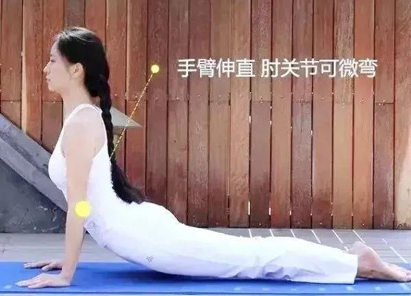 瑜伽體式中的哪些錯誤動作容易導致腰椎損傷？