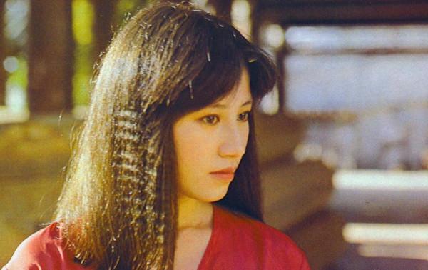 一婚不幸，二婚更受傷，情路坎坷的女明星，個個都被耗光了靈氣