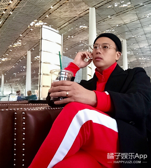 還記得《中國好聲音》的金潤吉嗎，在韓國選秀拿了冠軍？