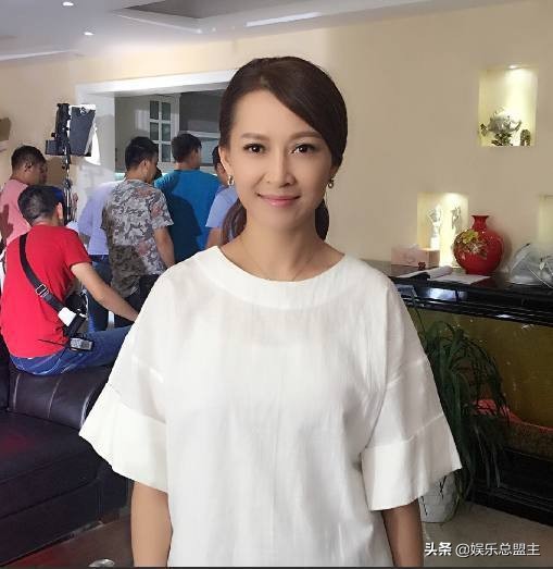 《甘十九妹》播出26年，女一號因病過氣，男一號被傳拋棄患癌妻子