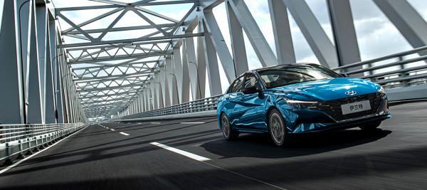 第七代伊蘭特顏值很高 車身很輕 油耗還低 合你的心意嗎? 第七代伊蘭特顏值很高 車身很輕 油耗還低 合你的心意嗎?