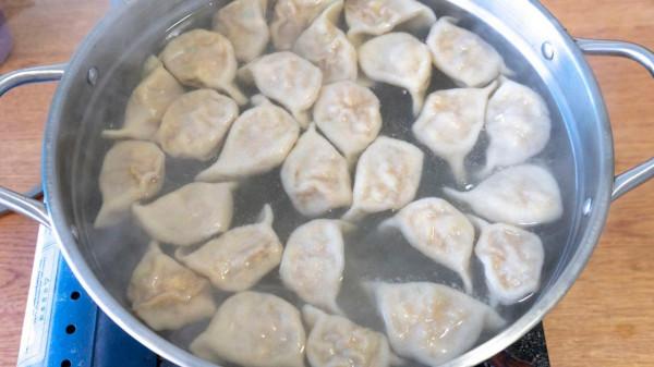 冬季養生宜溫補!多吃7道美食,驅寒暖身營養足,順應時節過寒冬 冬季養生宜溫補!多吃7道美食,驅寒暖身營養足,順應時節過寒冬