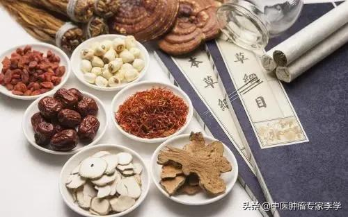 中醫是如何透過&OpenCurlyDoubleQuote;望、聞、問、切&rdquo;瞭解腫瘤患者病情的