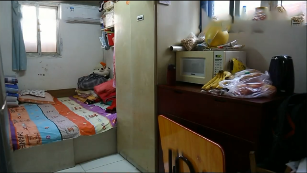 北京18平方米奇葩蝸居,僅花費19萬改造成3室2廳,同時住6人 北京18平方米奇葩蝸居,僅花費19萬改造成3室2廳,同時住6人