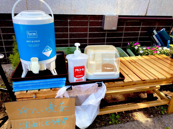 日本大爺開&OpenCurlyDoubleQuote;3元食堂&rdquo;爆火！蝸居8年，只為讓窮孩子吃上飯