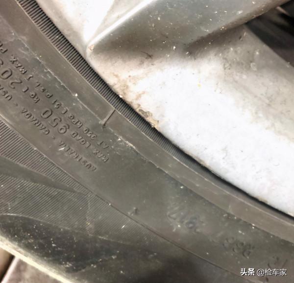 當年落地80萬,如今12萬就拿下,這輛大眾途銳上山容易下山難 當年落地80萬,如今12萬就拿下,這輛大眾途銳上山容易下山難