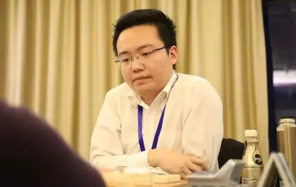 全國象棋冠軍邀請賽鄭惟桐擊敗王天一，率先獲得冠亞軍決賽入場券