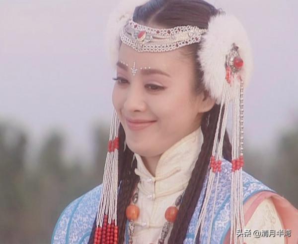 異域扮相好看的古裝美人，只服這20位，辨識度高不說還靈氣逼人