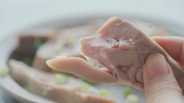 只需鹽和時間，南京名菜鹽水鴨腿零難度