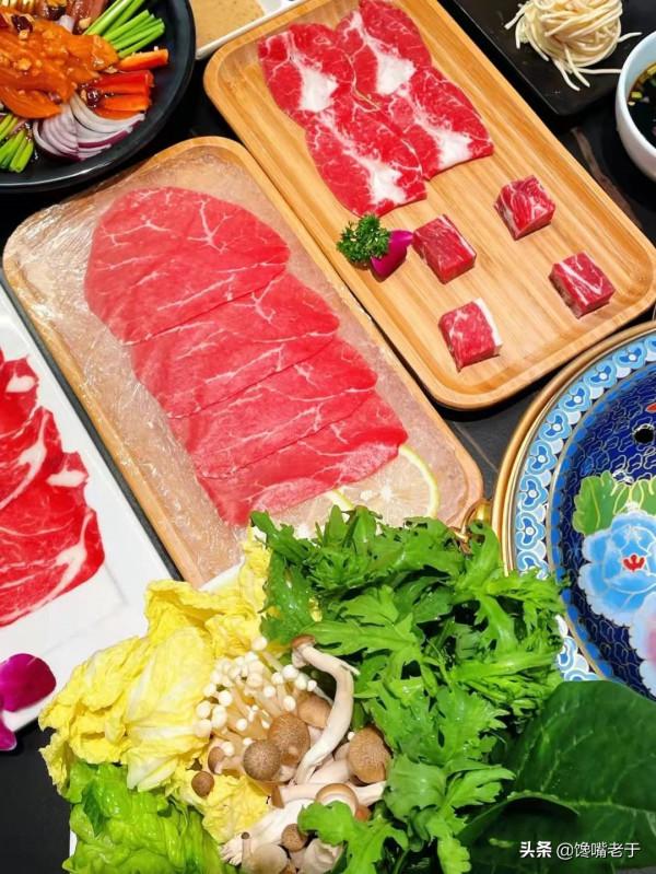 吃火鍋時：切記不要涮“3肉3菜”，老闆：不是同行就是資深吃貨